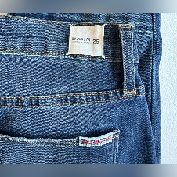 HUDSON | 'Brooklyn Moto Super Skinny' Jeans in Walk of Fame | Size 25 - Picture 7 of 11